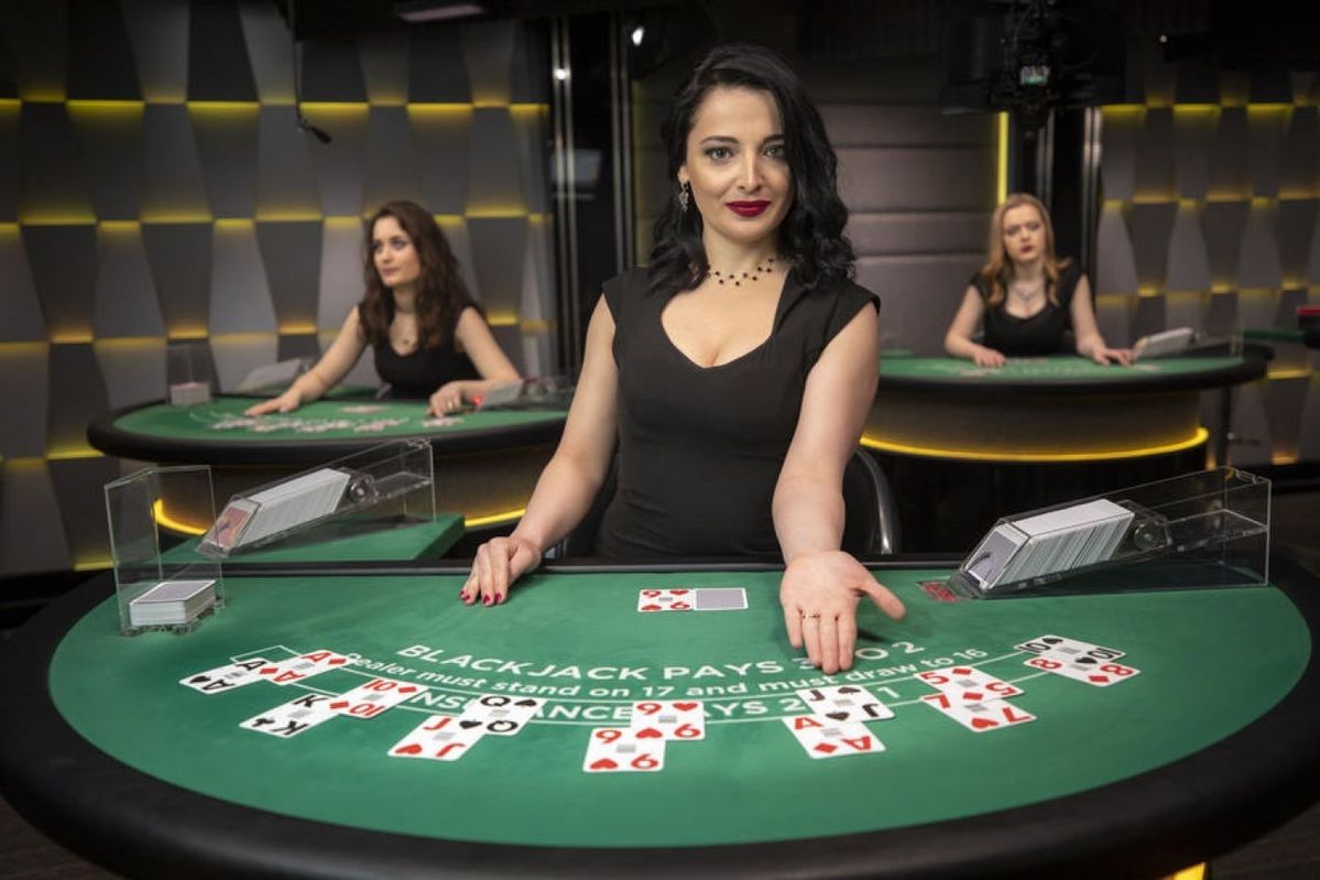 Lucky Hot Live Casino